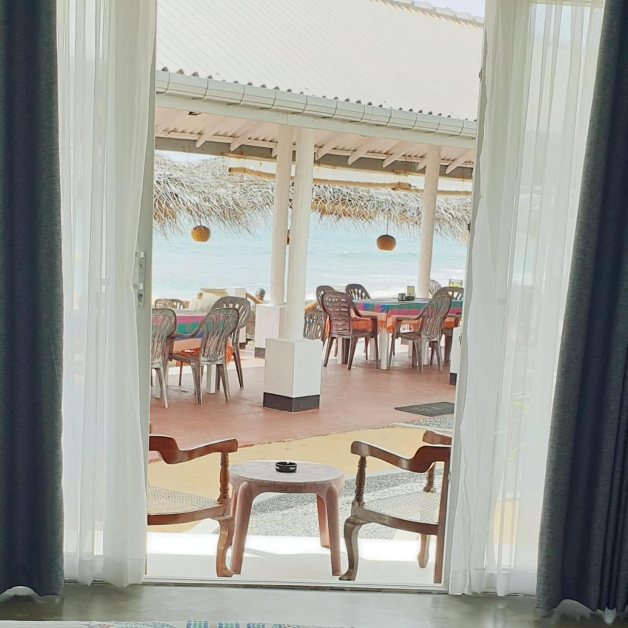 Hotel Blue Note Hikkaduwa Ngoại thất bức ảnh