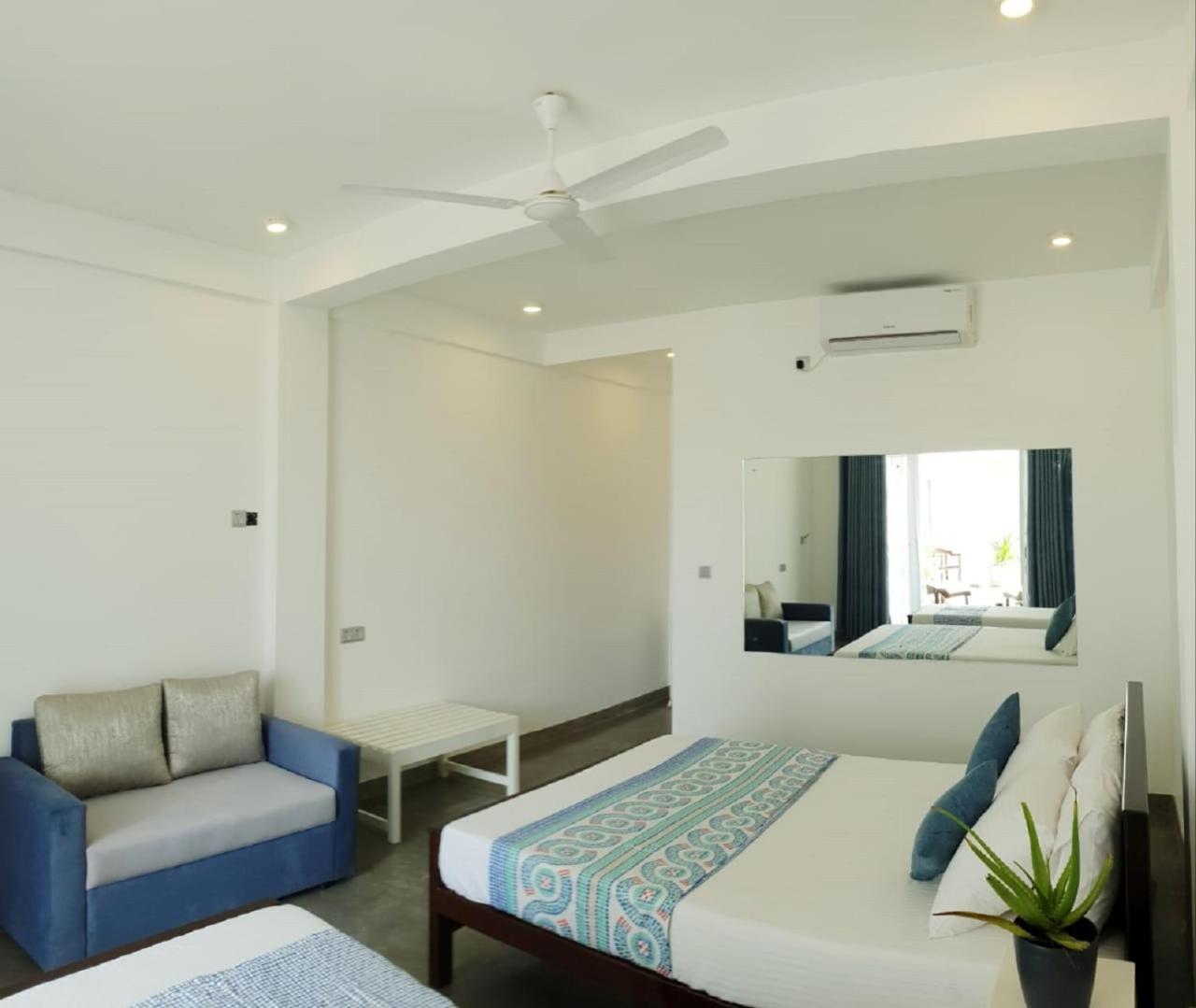 Hotel Blue Note Hikkaduwa Ngoại thất bức ảnh